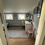 펜션 House Close To Center