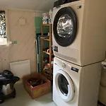 House Close To Center 度假居 *